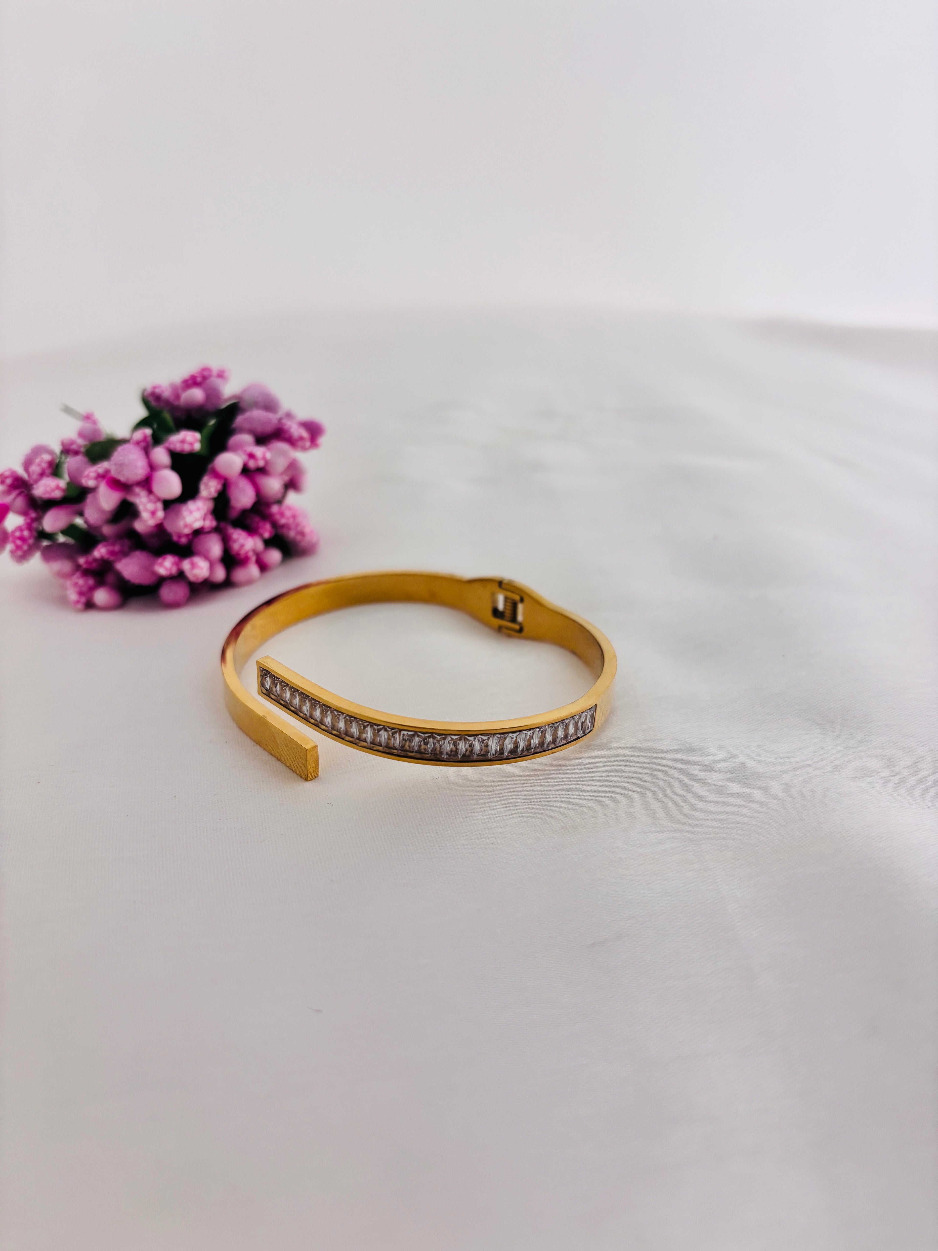 Celestia Diamond Anti Tarnish Bracelet