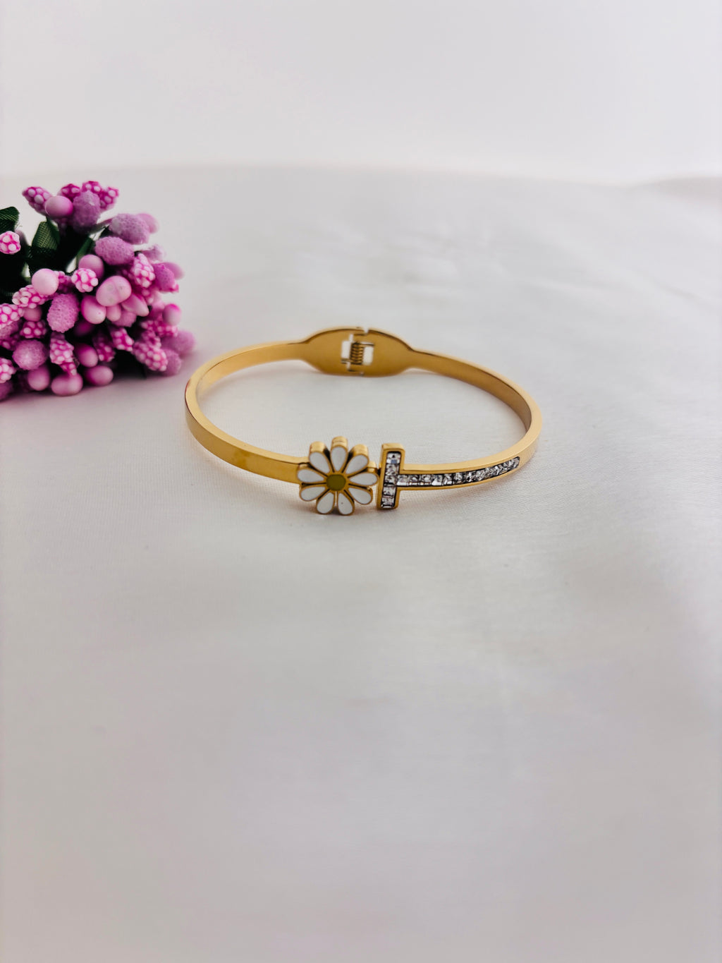 Blooming Grace Anti Tarnish Bracelet