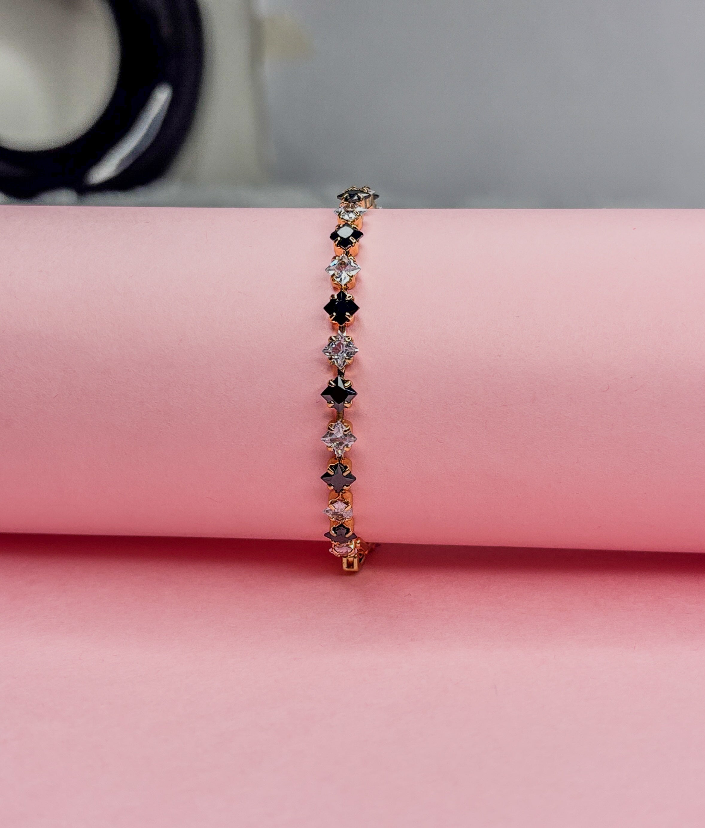 Black & Shine Anti Tarnish Braclete