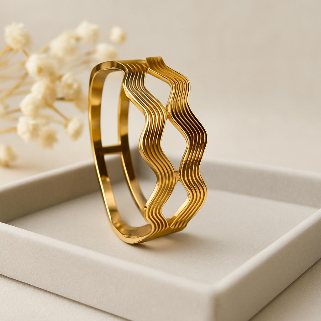 Sway Anti Tarnish Bracelet